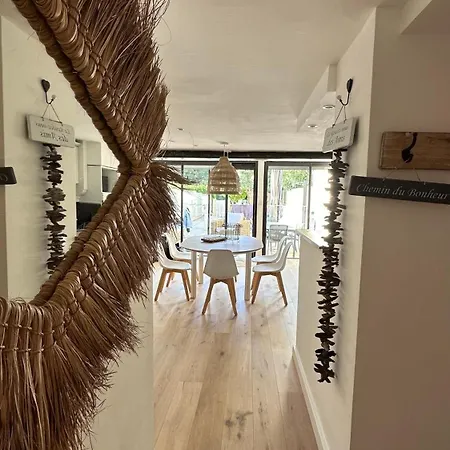 Mazet Avec Piscine Privee Proche Et Commerces A Trois Mn A Pied A Valmer Vakantiehuis *