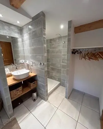 Mazet Avec Piscine Privée Proche Et Commerces à Trois Mn à Pied à Valmer Casa de Férias La Croix-Valmer