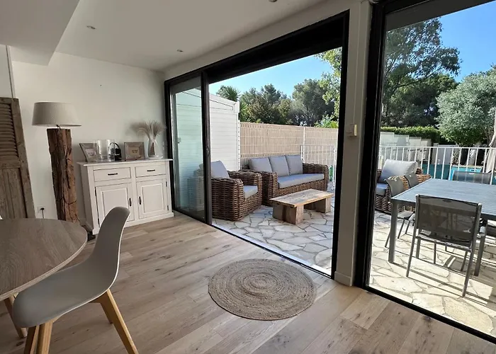 Mazet Avec Piscine Privee Proche Et Commerces A Trois Mn A Pied A Valmer Σπίτι διακοπών La Croix-Valmer